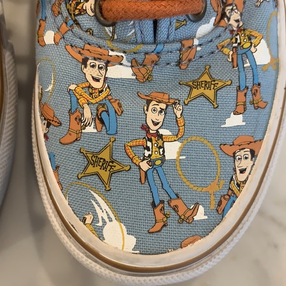 RARE Vans x Disney Pixar Toy Story Authentic sneakers - Great condition! - Picture 2 of 8